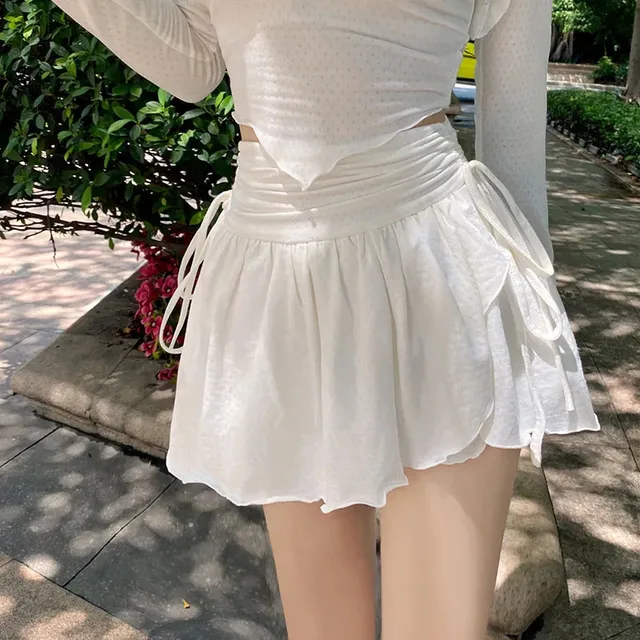 Fashion-Shirring-White-Mini-Skirts-Women-High-Waist-Irregular-Pleated-Skirts-Sweet-Girly-Style-All-Match.jpeg_640x640